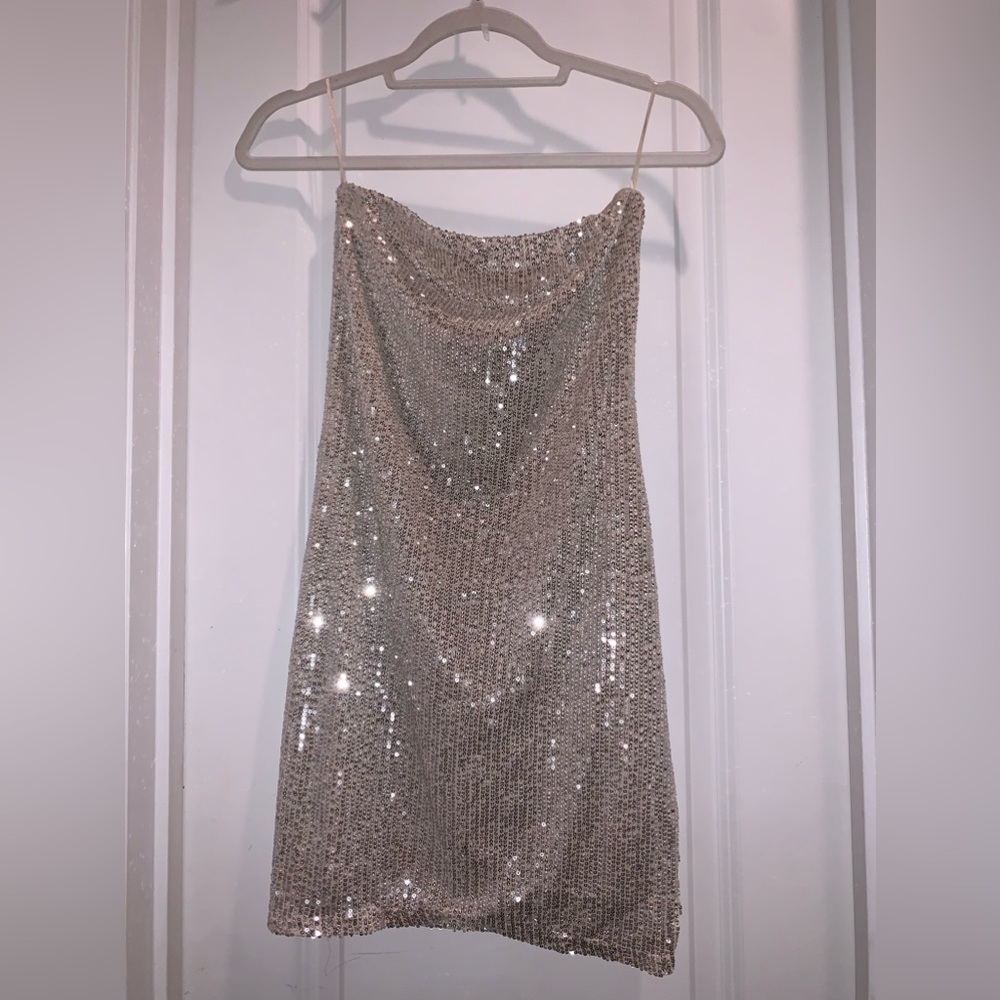 Gorgeous sparkle body con dress